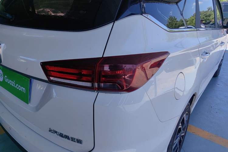 Used Baojun 360 2019 1.5L Automatic Luxury Edition China VI Right Rear Taillight