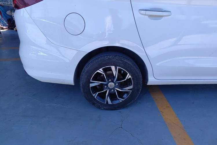 Used Baojun 360 2019 1.5L Automatic Luxury Edition China VI Right Rear Wheel Hub