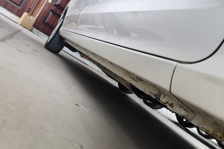 Used Baojun 360 2019 1.5L Automatic Elite Version China VI Right Side Sill