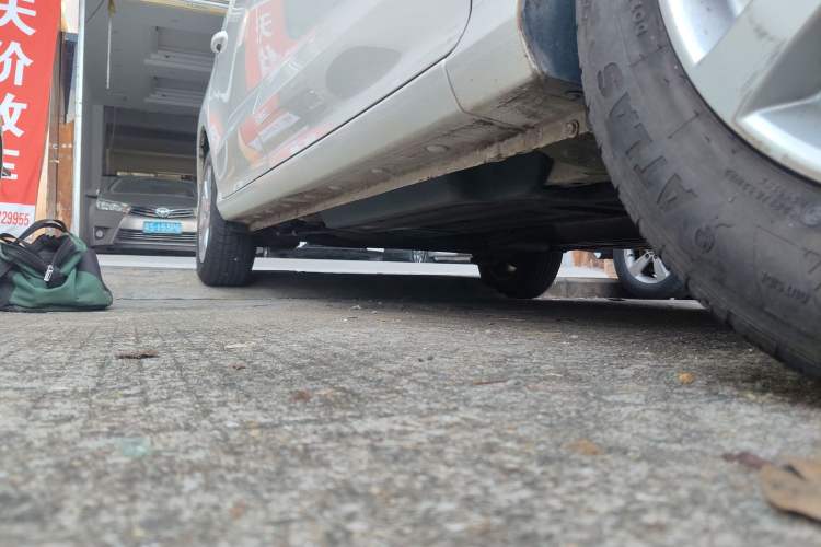 Used Baojun 360 2019 1.5L CVT Elite Version China VI Right Side Sill