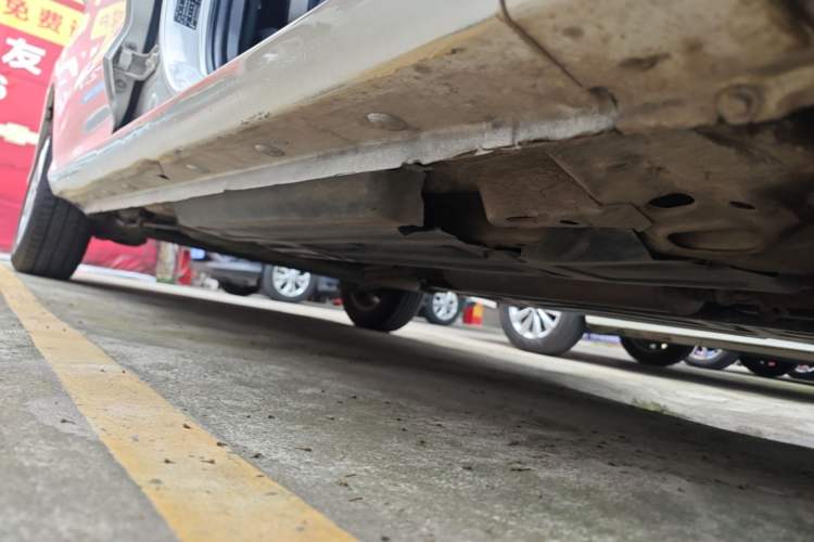 Used Baojun 360 2019 1.5L CVT Elite Version China VI Right Side Sill