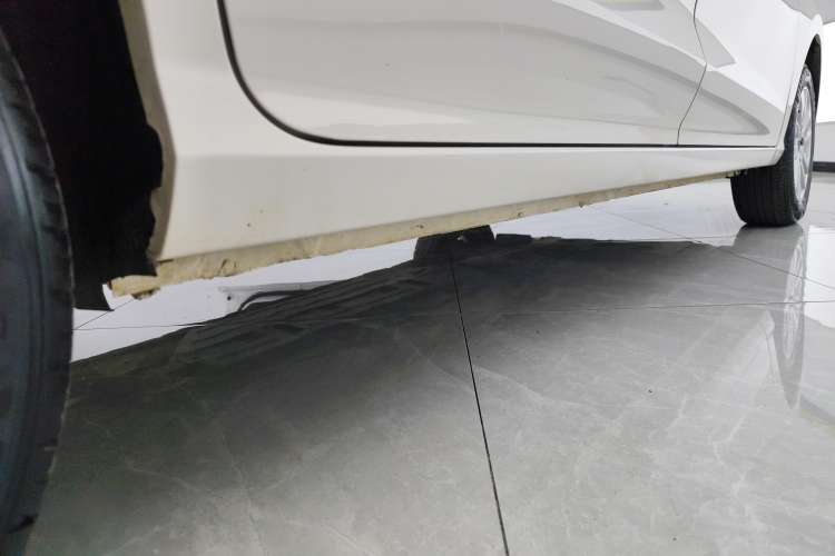 Used Baojun 360 2019 1.5L Manual Elite Version China VI Right Side Sill