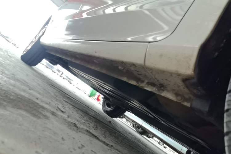 Used Baojun 360 2019 1.5L CVT Elite Version China VI Right Side Sill