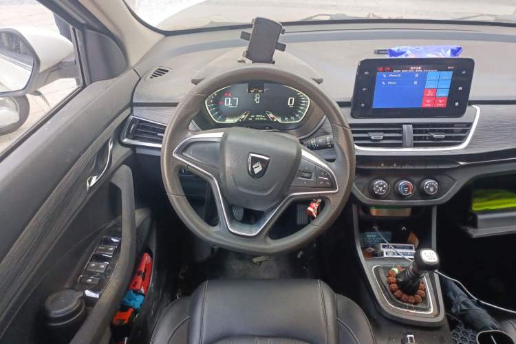Used Baojun 360 2019 1.5L Manual Elite Version China VI Steering Wheel