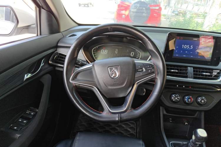 Used Baojun 360 2019 1.5L Manual Elite Version China VI Steering Wheel