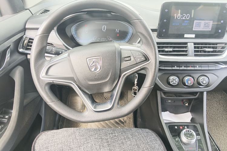 Used Baojun 360 2019 1.5L CVT Elite Version China VI Steering Wheel