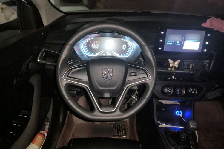 Used Baojun 360 2019 1.5L Manual Elite Version China VI Steering Wheel