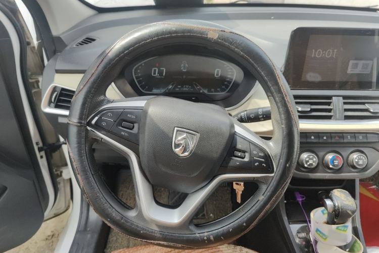 Used Baojun 360 2019 1.5L CVT Elite Version China VI Steering Wheel