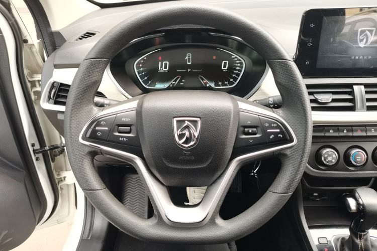Used Baojun 360 2019 1.5L CVT Elite Version China VI Steering Wheel