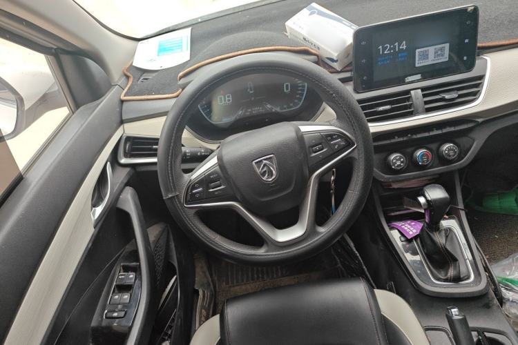 Used Baojun 360 2019 1.5L CVT Elite Version China VI Steering Wheel