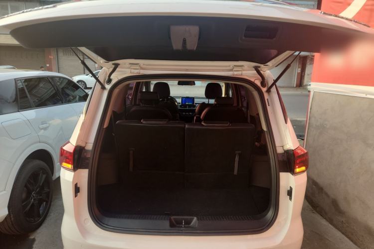 Used Baojun 360 2019 1.5L Automatic Elite Version China VI Trunk