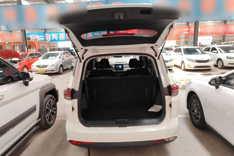 Used Baojun 360 2019 1.5L CVT Elite Version China VI Trunk