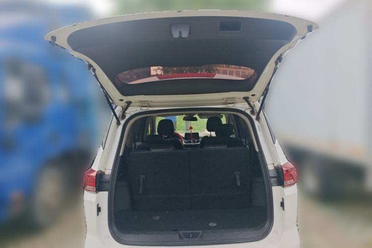 Used Baojun 360 2019 1.5L CVT Elite Version China VI Trunk