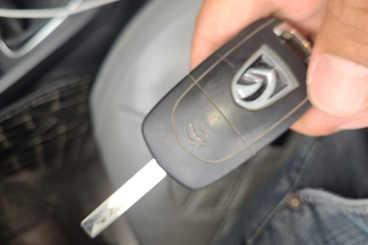 Used Baojun 360 2019 1.5L Manual Elite Version China VI Vehicle Key