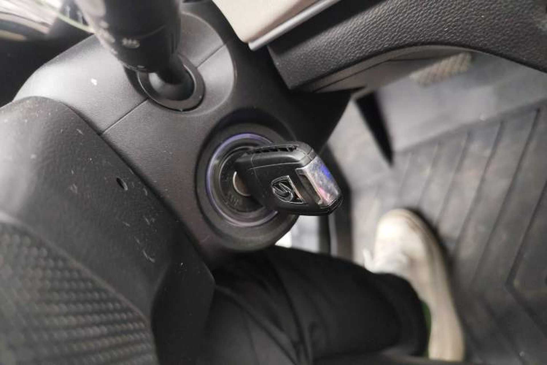 Used Baojun 360 2019 1.5L CVT Luxury Model China VI Emission Standard Vehicle Key