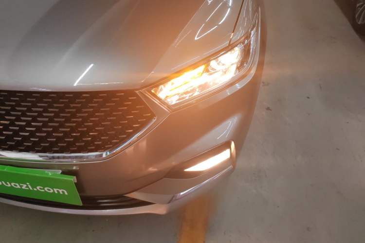 Used Baojun 360 2021 1.5L Manual Elite Edition Left Front Headlight