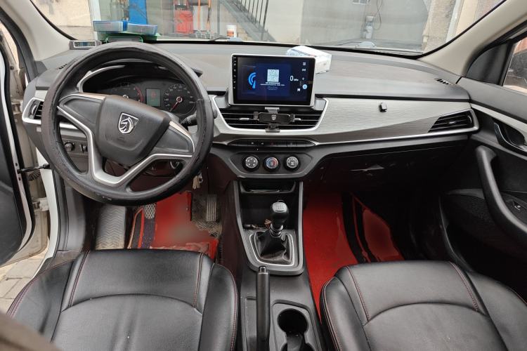 Used Baojun 360 2021 1.5L Manual Comfort Edition Center Console