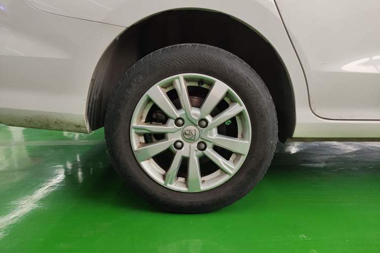Used Baojun 360 2021 1.5L Manual Elite Edition Exterior 2
