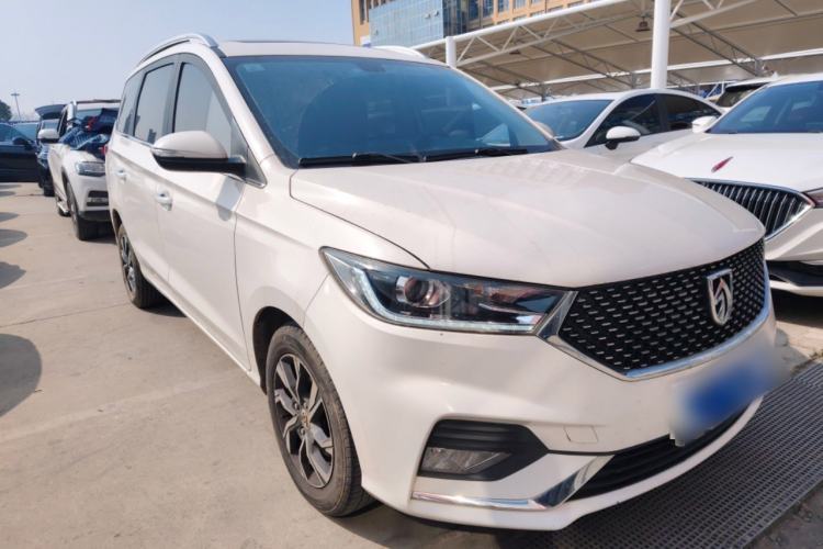 Used Baojun 360 2021 1.5L CVT Luxury Version 77kW Front Right 45 Deg