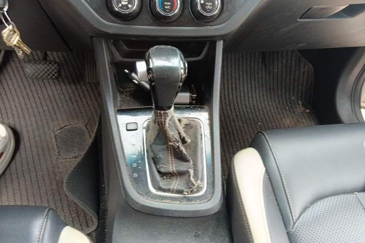 Used Baojun 360 2021 1.5L CVT Elite Version 77kW Gear Lever