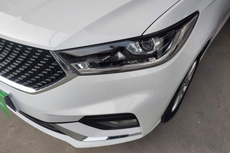 Used Baojun 360 2021 1.5L Manual Elite Edition Left Front Headlight