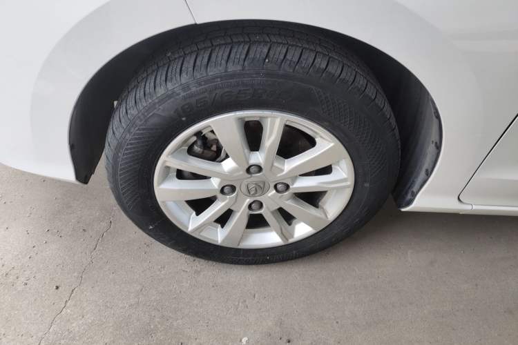 Used Baojun 360 2021 1.5L Manual Elite Edition Left Front Wheel Hub
