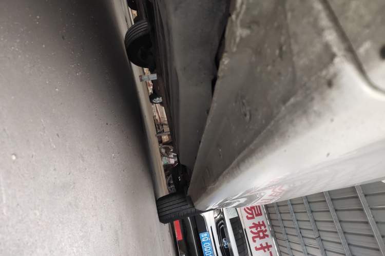 Used Baojun 360 2021 1.5L Manual Elite Edition Left Side Sill