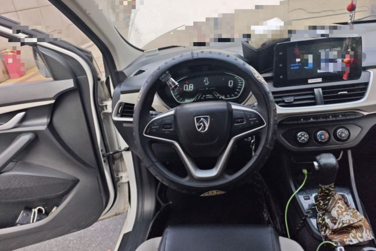 Used Baojun 360 2021 1.5L CVT Elite Version 77kW Steering Wheel