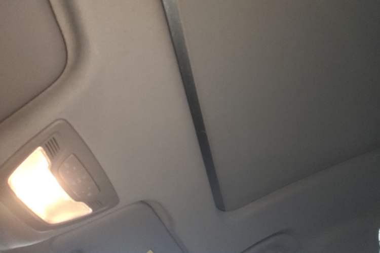 Used Baojun 510 2019 1.5L Automatic Prestige Edition China V Headliner
