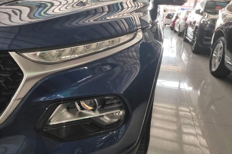 Used Baojun 510 2019 1.5L Automatic Prestige Edition China V Left Front Headlight