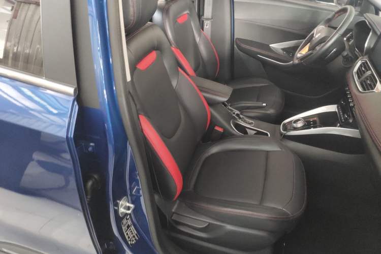 Used Baojun 510 2019 1.5L Automatic Prestige Edition China V Right Front Seat