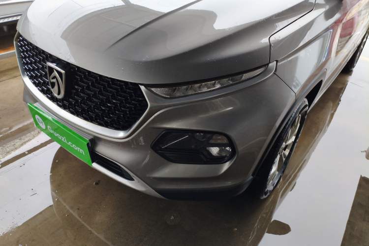 Used Baojun 510 2019 1.5L CVT Enjoyment Model China VI Emission Standard Left Front Headlight