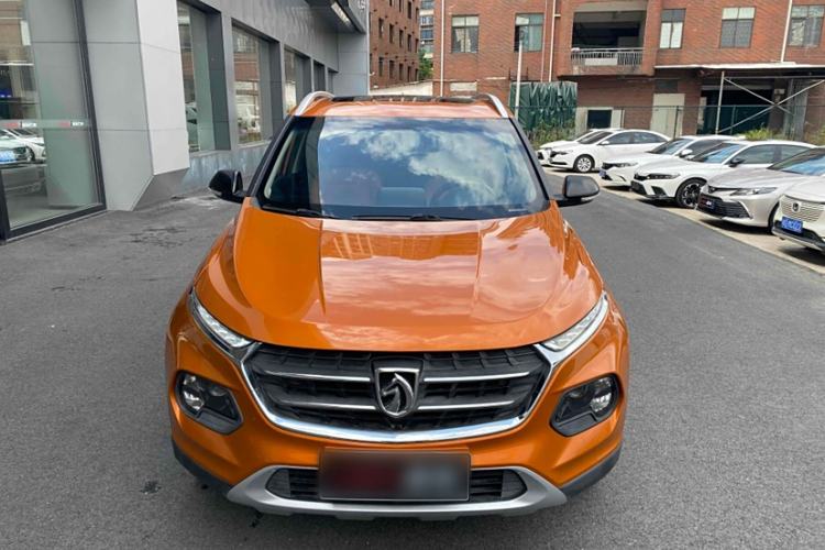 Used Baojun 510 2017 1.5L Manual Luxury Model Exterior 1
