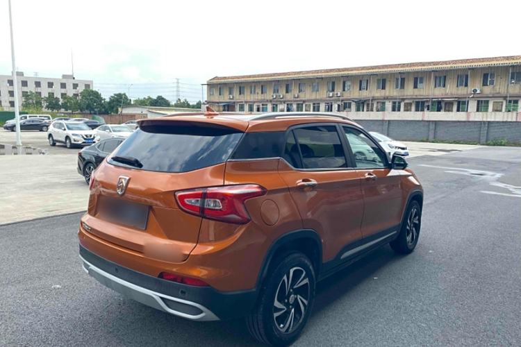 Used Baojun 510 2017 1.5L Manual Luxury Model Exterior 5