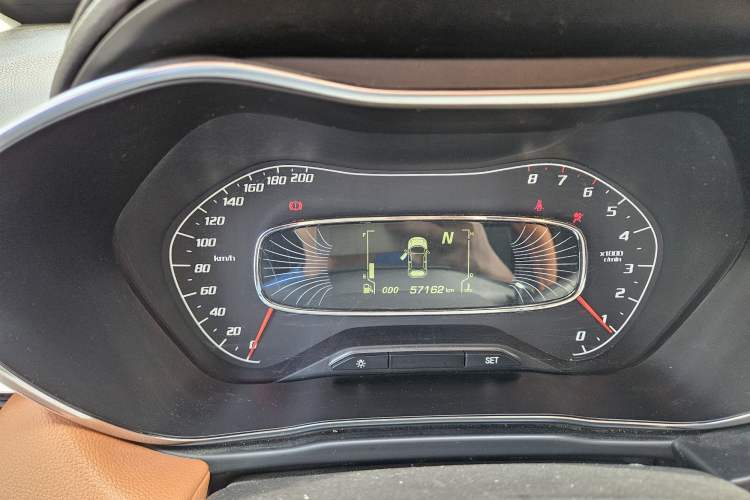 Used Baojun 510 2017 1.5L Automatic Luxury Model Odometer Close Up