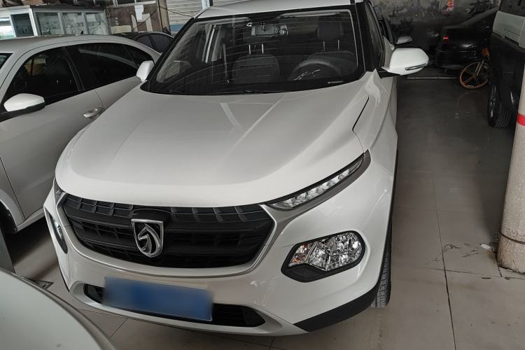Used Baojun 510 2019 1.5L Manual Jingxiang Model 77kW China VI Emission Standard Exterior 1