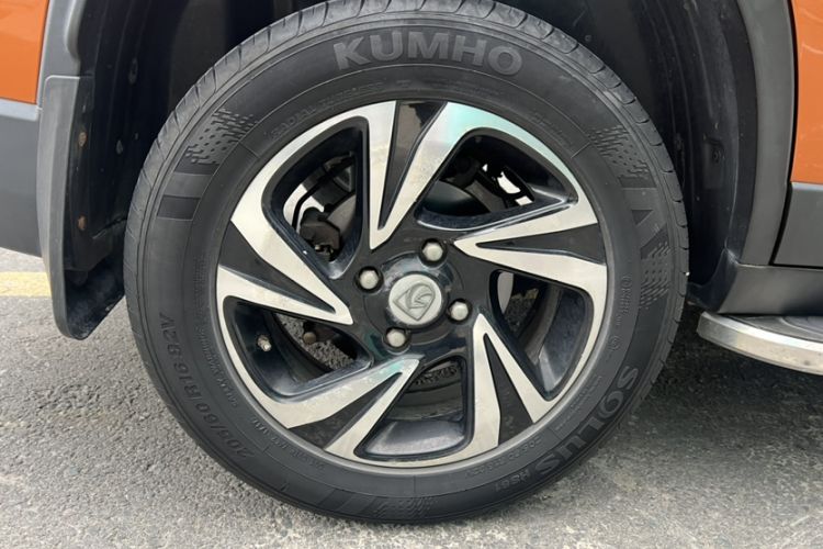 Used Baojun 510 2017 1.5L Manual Luxury Model Exterior 9