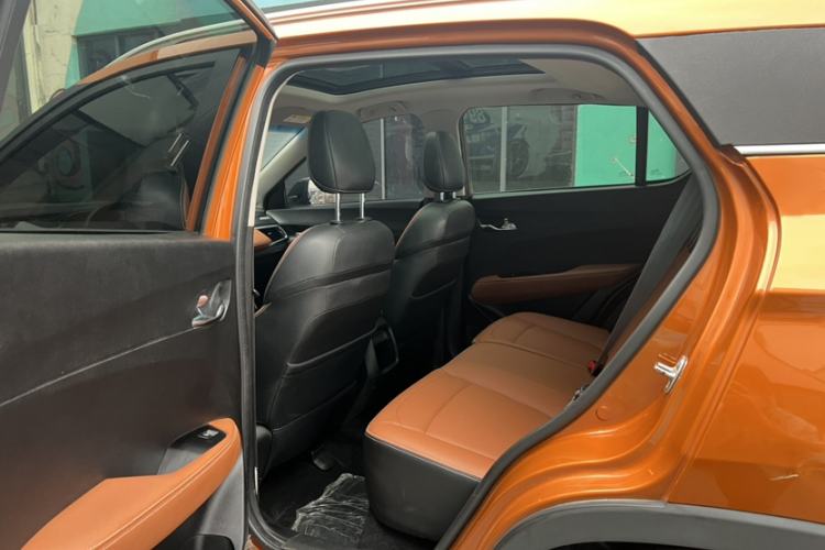 Used Baojun 510 2017 1.5L Manual Luxury Model Interior 4