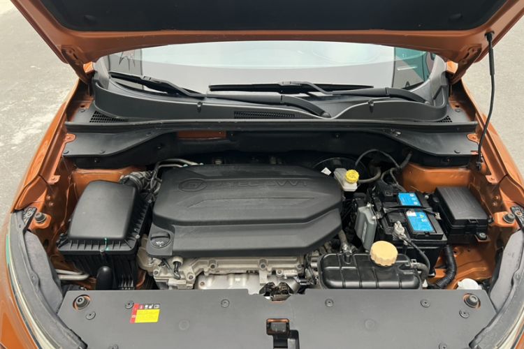 Used Baojun 510 2017 1.5L Manual Luxury Model Interior 6