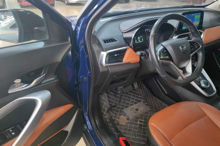 Used Baojun 510 2017 1.5L Automatic Luxury Model Driver Seat