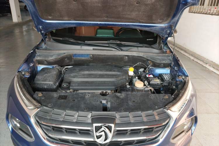 Used Baojun 510 2017 1.5L Manual Luxury Model Engine Bay
