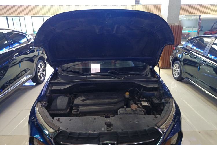 Used Baojun 510 2017 1.5L Manual Luxury Model Engine Bay