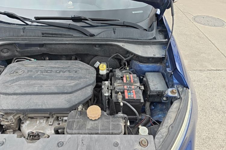 Used Baojun 510 2017 1.5L Automatic Luxury Model Engine Bay Left