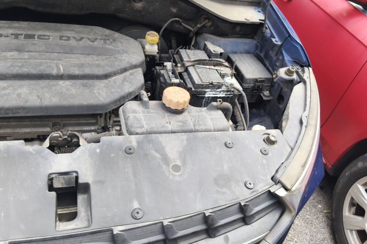Used Baojun 510 2017 1.5L Automatic Luxury Model Engine Bay Left