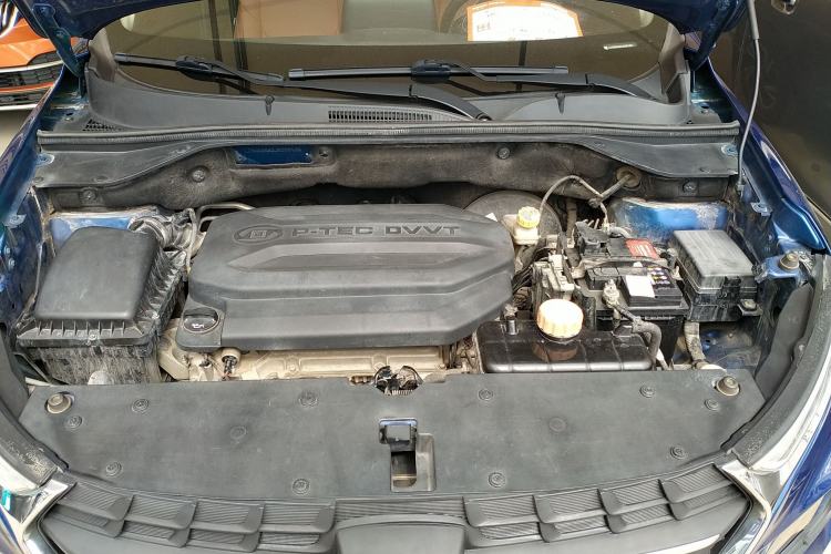Used Baojun 510 2017 1.5L Automatic Luxury Model Engine Bay