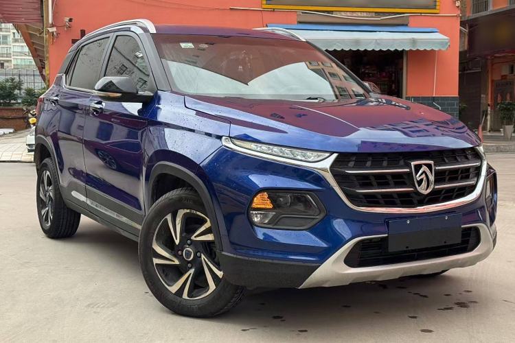 Used Baojun 510 2017 1.5L Manual Luxury Model Exterior 2