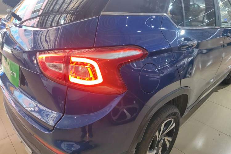 Used Baojun 510 2017 1.5L Automatic Luxury Model Exterior 2