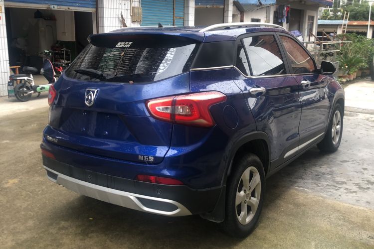 Used Baojun 510 2017 1.5L Manual Fashion Model Exterior 3