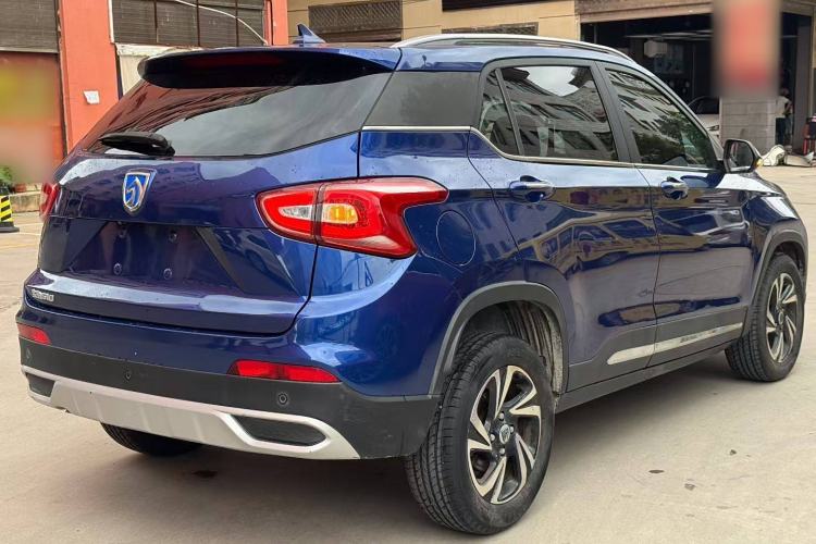 Used Baojun 510 2017 1.5L Manual Luxury Model Exterior 5