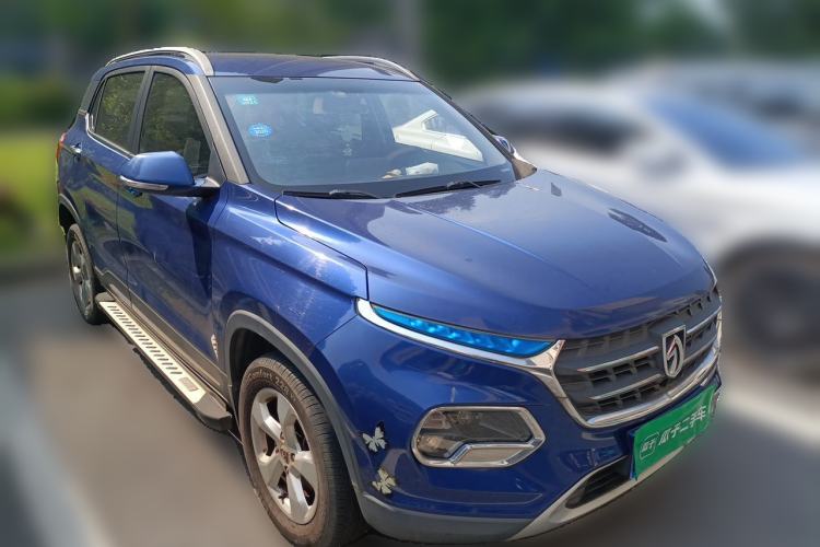Used Baojun 510 2017 1.5L Manual Fashion Model Front Right 45 Deg